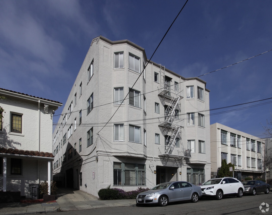 Building Photo - Third Avenue Apartments
