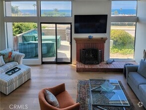 Building Photo - 420 Palos Verdes Blvd