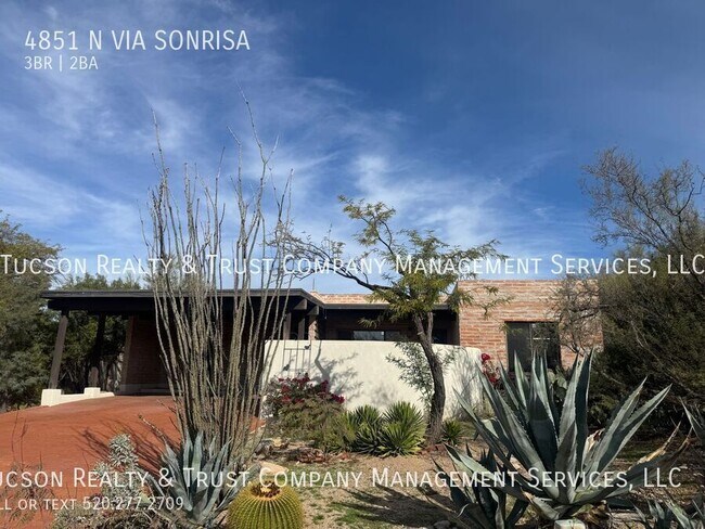 Foto del edificio - 4851 Vía Sonrisa