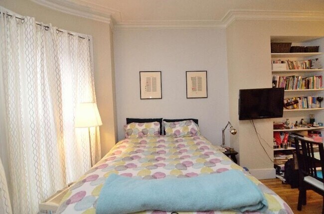 Foto del edificio - 3 St Charles St