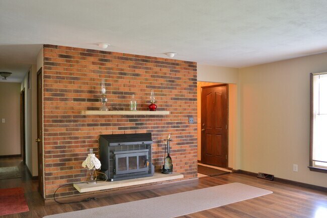 Foto del edificio - 105 Buckhorn Dr