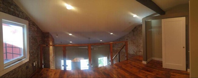 Building Photo - 1712 Madison Rd
