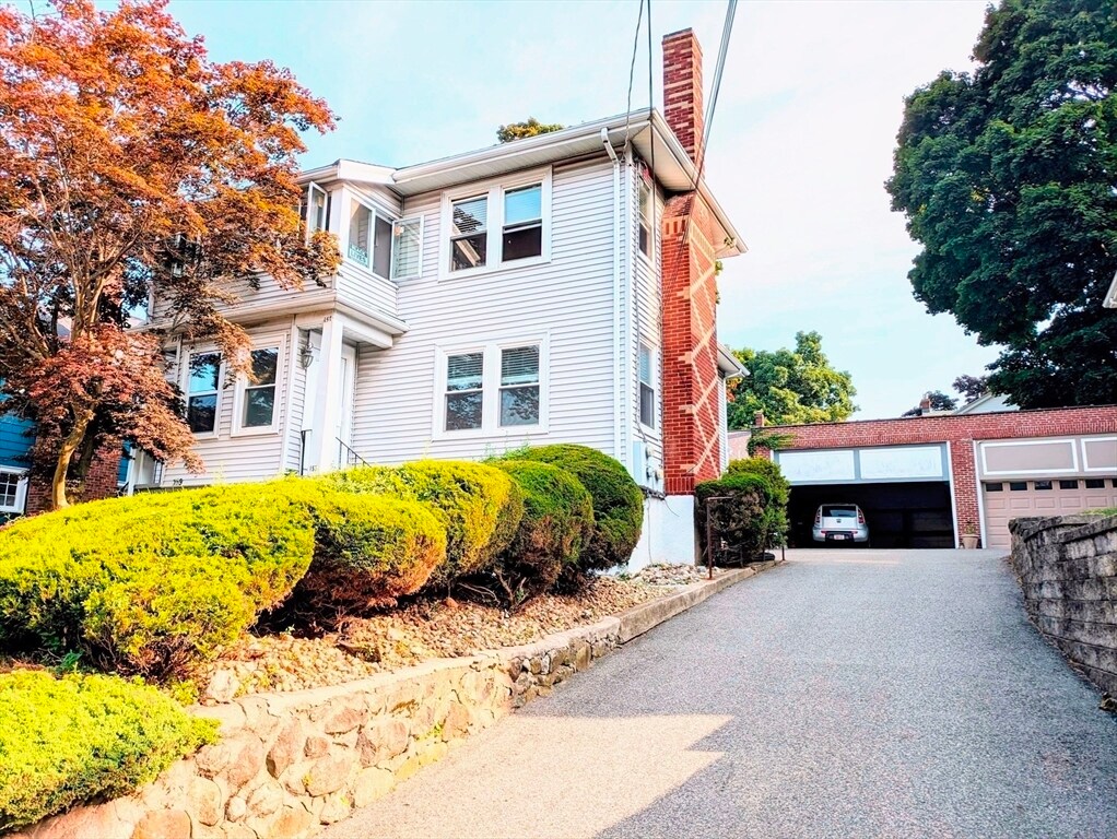 Primary Photo - 157 Trapelo Rd