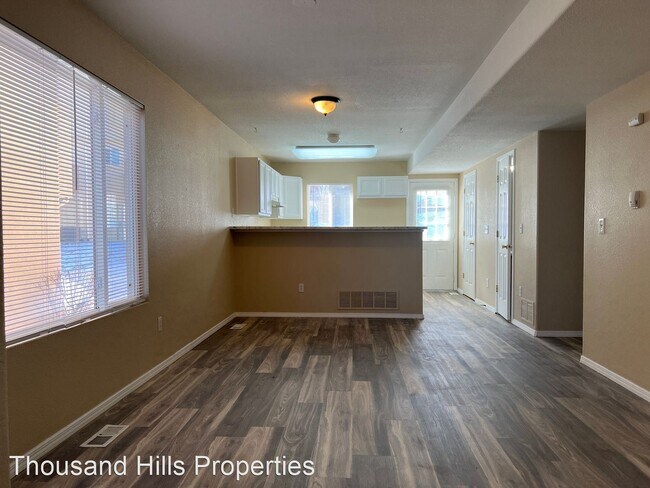 Building Photo - 3 br, 3 bath House - 7878 Antelope Valley ...