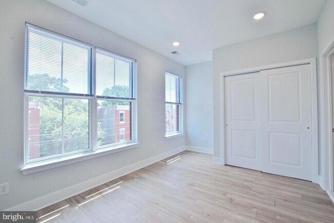 Building Photo - 2132 N 2nd St