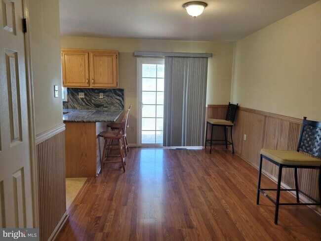 Foto del edificio - 222 Morgantown Rd