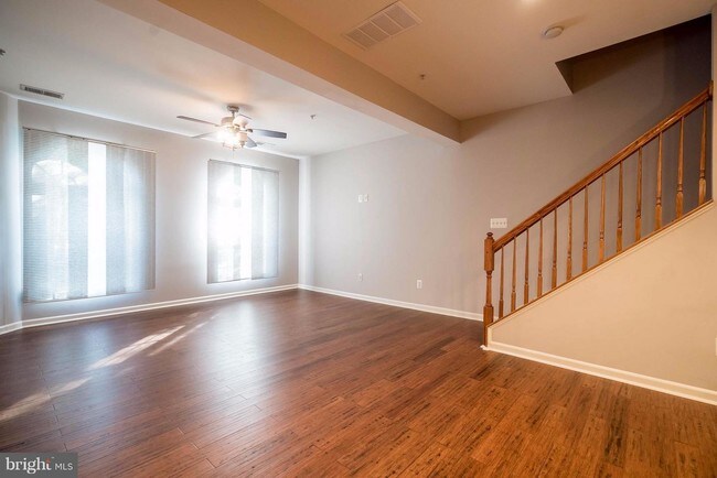 Foto del edificio - 2701 Sheffield Hill Way