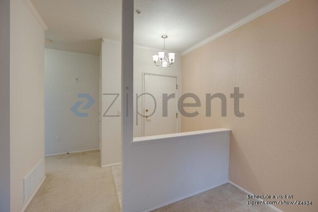 Building Photo - Unit C201