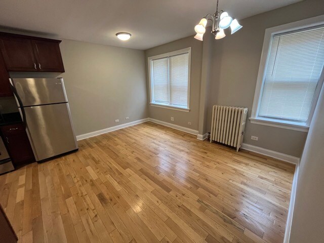 Foto del edificio - 4544 W George St