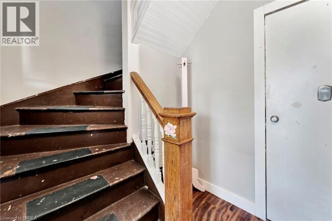 Building Photo - 170 Murray St