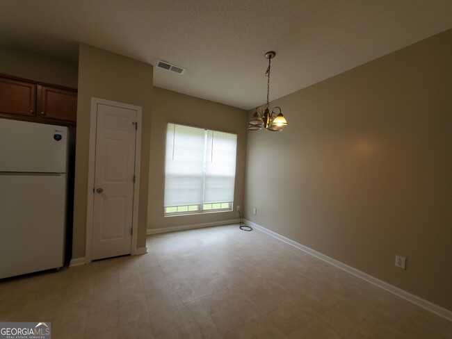 Building Photo - 1744 Fielding Way