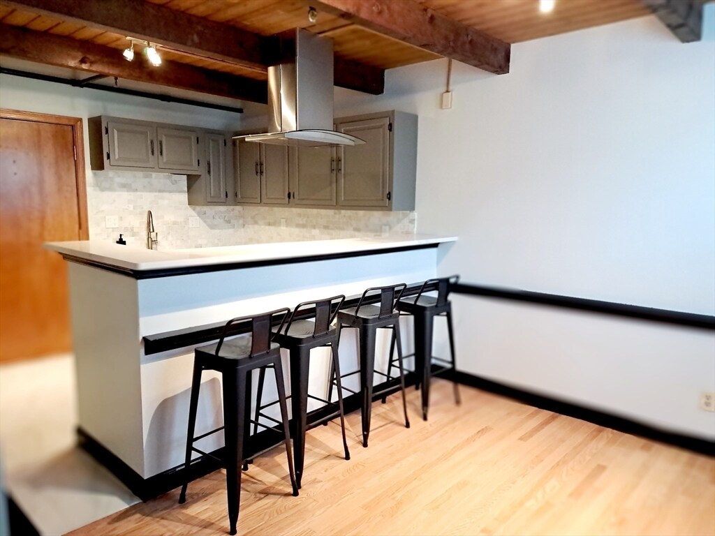 Foto principal - 102 Wharf St