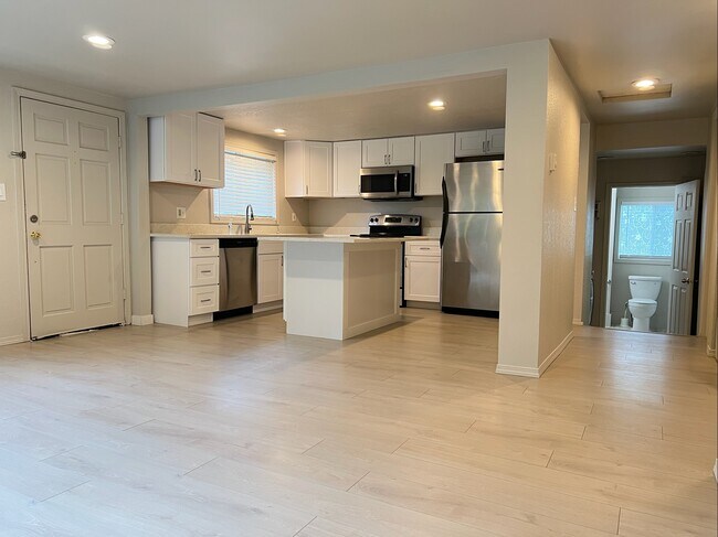 Foto del edificio - 8005 NE 143rd St