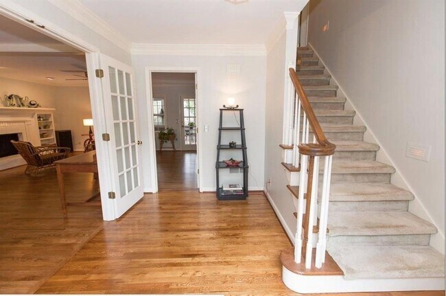 Building Photo - 4471 Windsor Oaks Cir