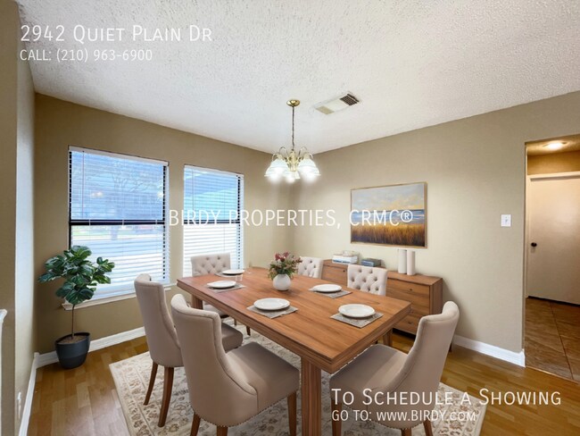 Building Photo - "Charming 3-Bed Home with 2.5 Baths in San...