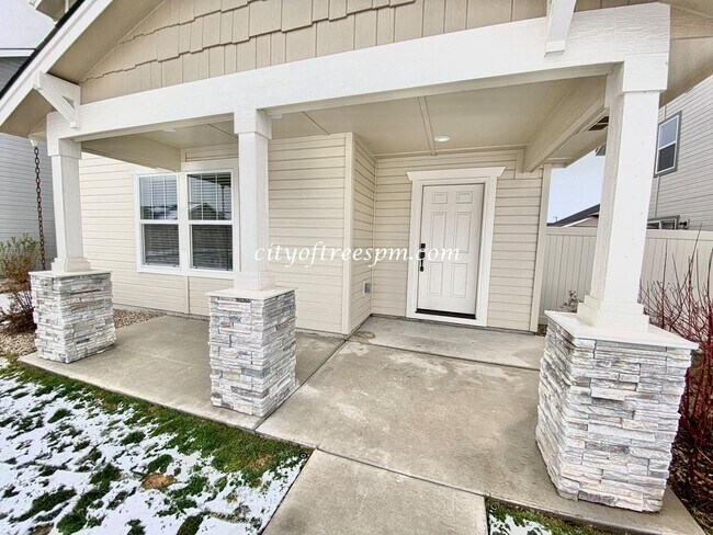 Foto del edificio - Beautiful Home in Quiet Neighborhood