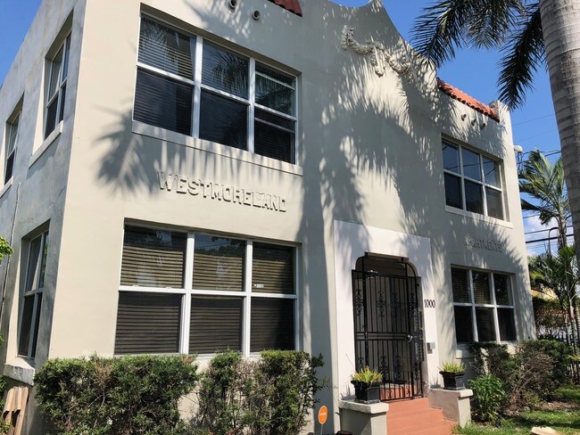 Frente del edificio - 1000 SW 12th Ct