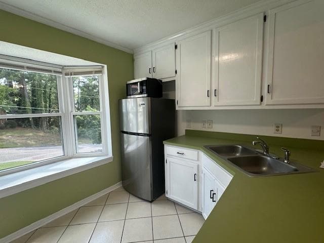 Building Photo - 1000 Dolive Springs Dr