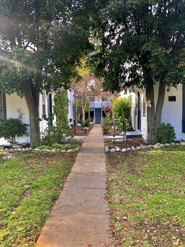 Foto del edificio - 3101 Sherwood Ave