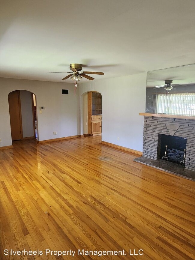 Foto del edificio - 2 br, 2 bath House - 806 Hocking Road