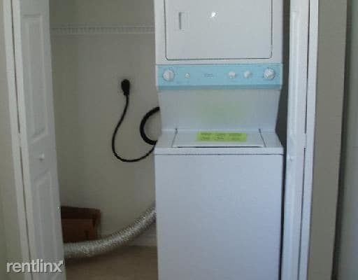 Building Photo - 2 br, 2.5 bath  - 1915 Gardenia Ct