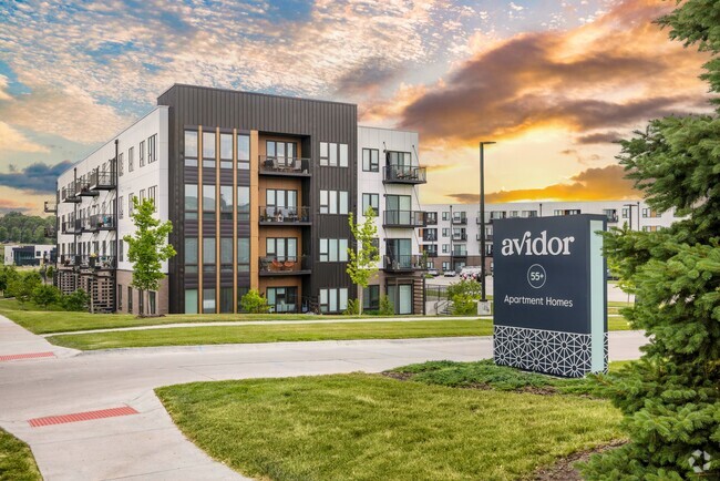 Avidor Omaha 55+ Active Adult Apartment Homes