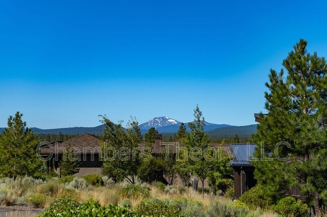 Building Photo - 62695 Big Sage Way