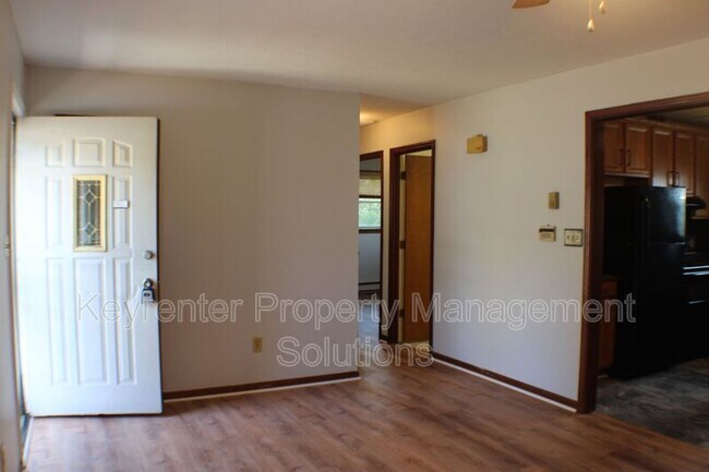 Building Photo - 530 Highland Ave
