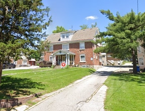Building Photo - 1419 Wilson Ave