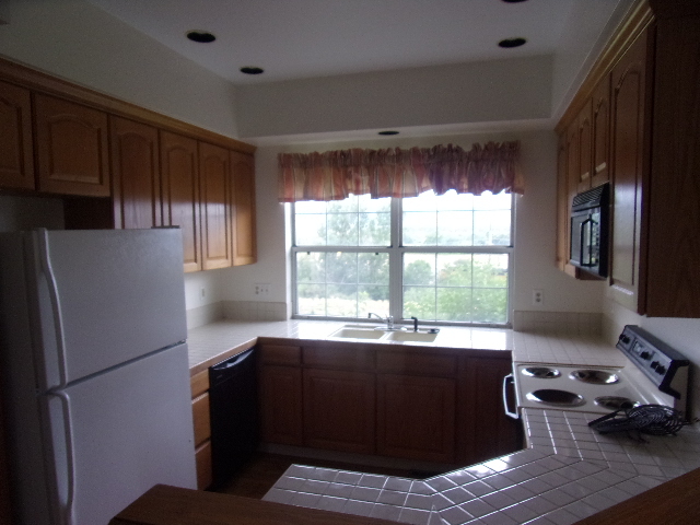 Building Photo - 2962 W Long Dr