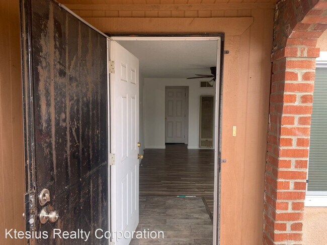 Foto del edificio - 3 br, 1.5 bath House - 2237 Prospect Street