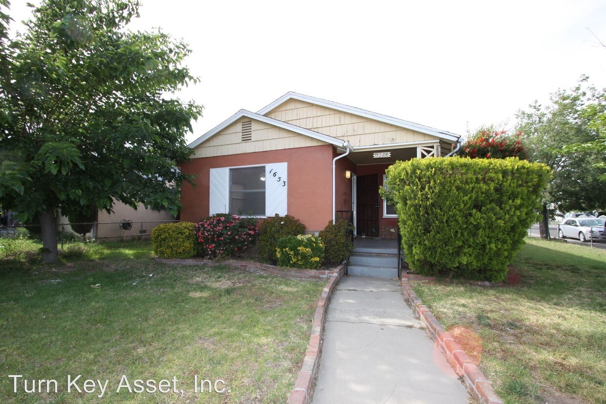 Primary Photo - 1653 Julian St