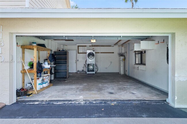 Foto del edificio - 11610 NW 43rd St