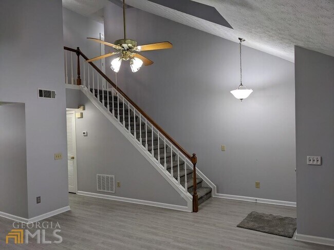 Building Photo - 2740 Shelter Cove NW