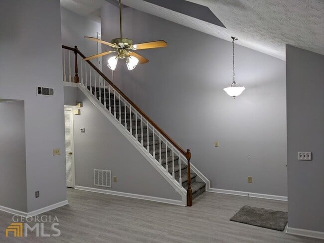 Foto del edificio - 2740 Shelter Cove NW