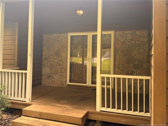 Building Photo - 5609 Weatherford Rd
