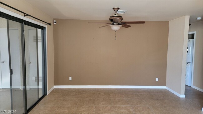 Building Photo - 4836 Nara Vista Way