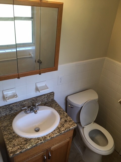 Building Photo - 2/2 For Rent in Deltona for $1,150/mo