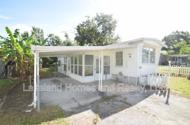 Foto del edificio - 3310 Peachtree Hill Rd