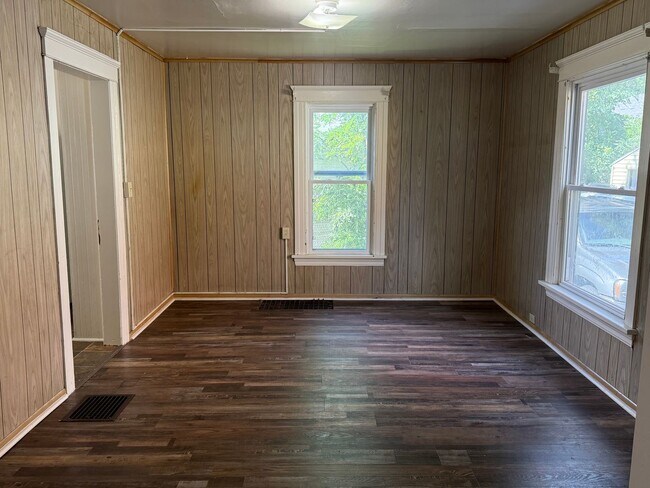 Building Photo - 1038 Greenwood Ave