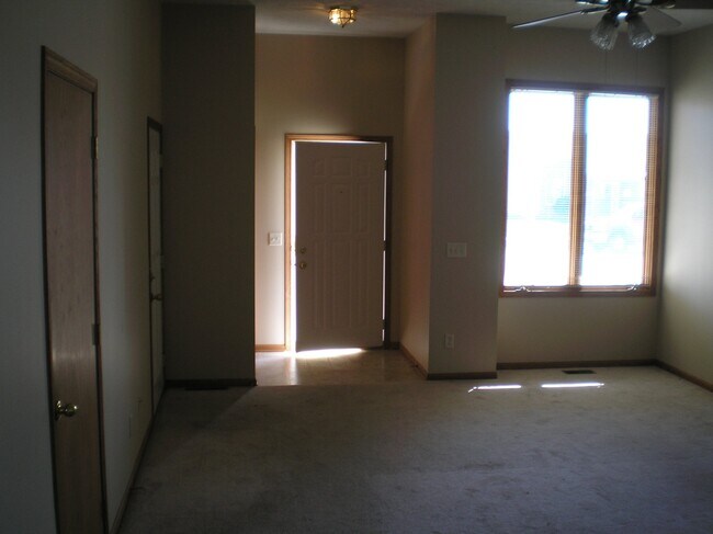 Building Photo - 1532 Ohio St