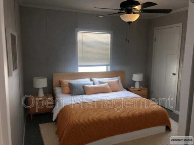 Foto del edificio - 2700 Brookpark Rd