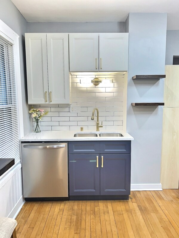 Foto del edificio - 2634 N Bartlett Ave