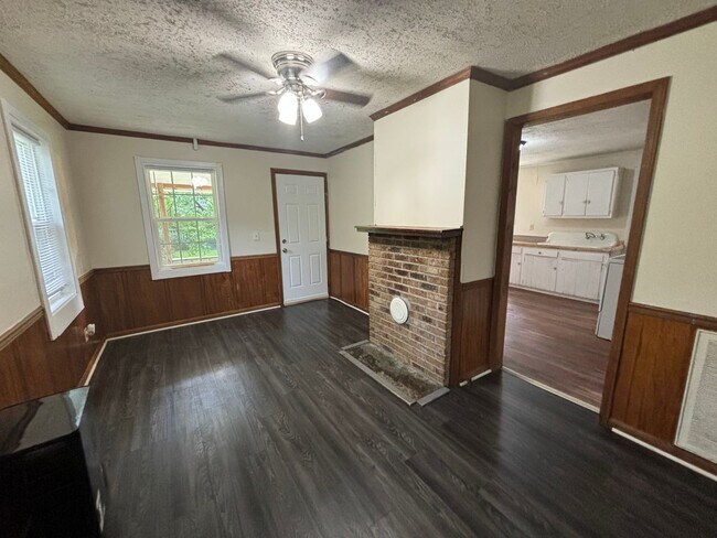 Building Photo - 201/203 Grove Avenue