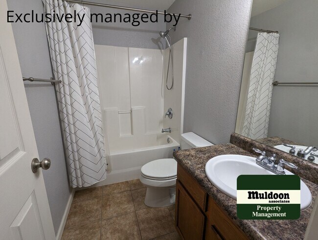 Foto del edificio - Spacious Updated Pueblo West Home! Pet Fri...