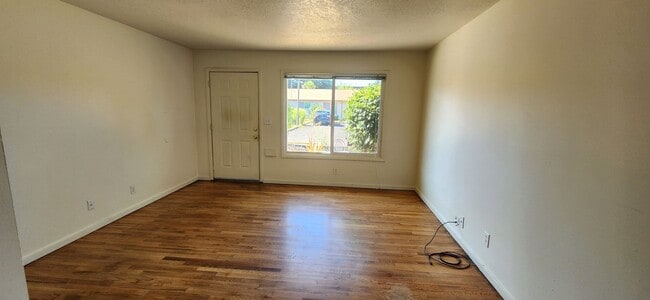 Building Photo - 2208-2208 NE 80th Ave