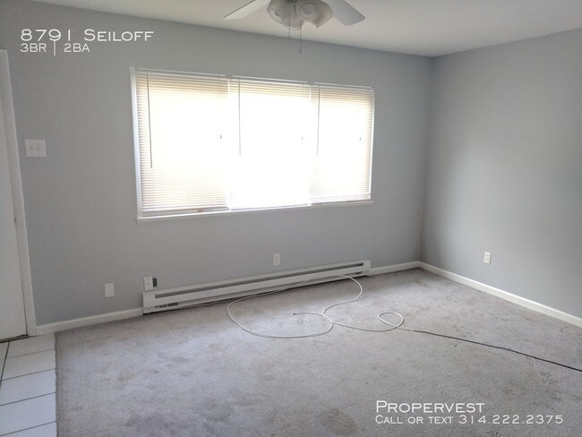 Building Photo - 8791 Sieloff Dr
