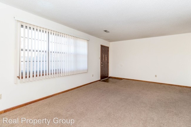 Building Photo - 1617-1619-1619 Handley Pl