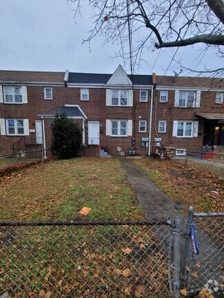 Building Photo - 418 Pfeiffer St