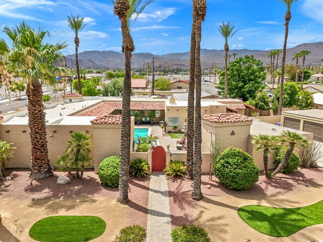 Building Photo - 73465 Royal Palm Dr